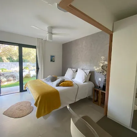 Séjour chez l'habitant Casa Felicia *
