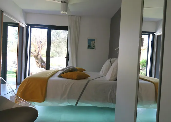 בית אירוח Casa Felicia בוניפסיו